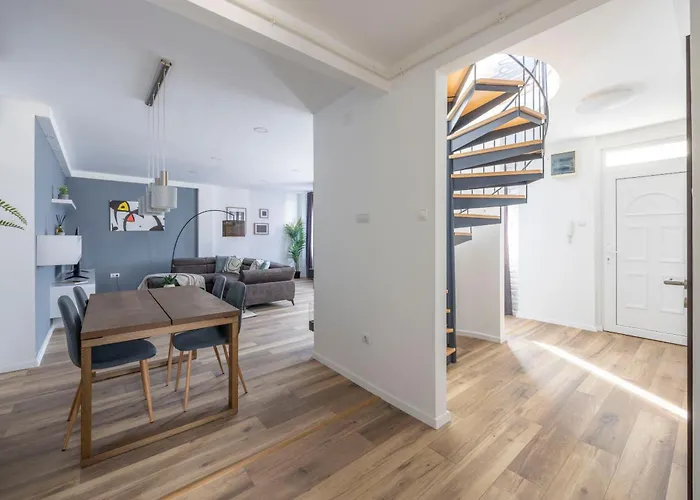Exclusive & Duplex By Prestige Homes * Βουδαπέστη