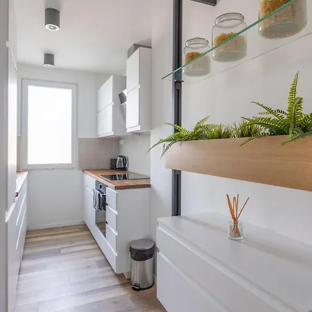 Exclusive & Duplex By Prestige Homes