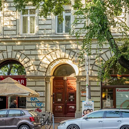 Exclusive & Duplex By Prestige Homes Apartment Budapest